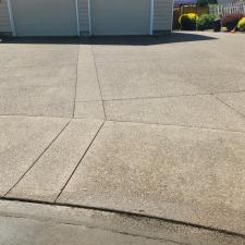 Concrete Driveway Cleaning in McMinnville, OR 0